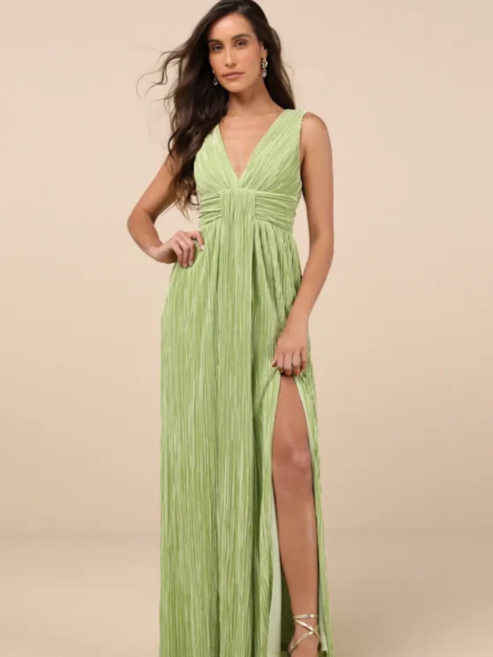 Lulu's Light Sage Green Pleated V-Neck Maxi Dress with Slit. Brand new with tags